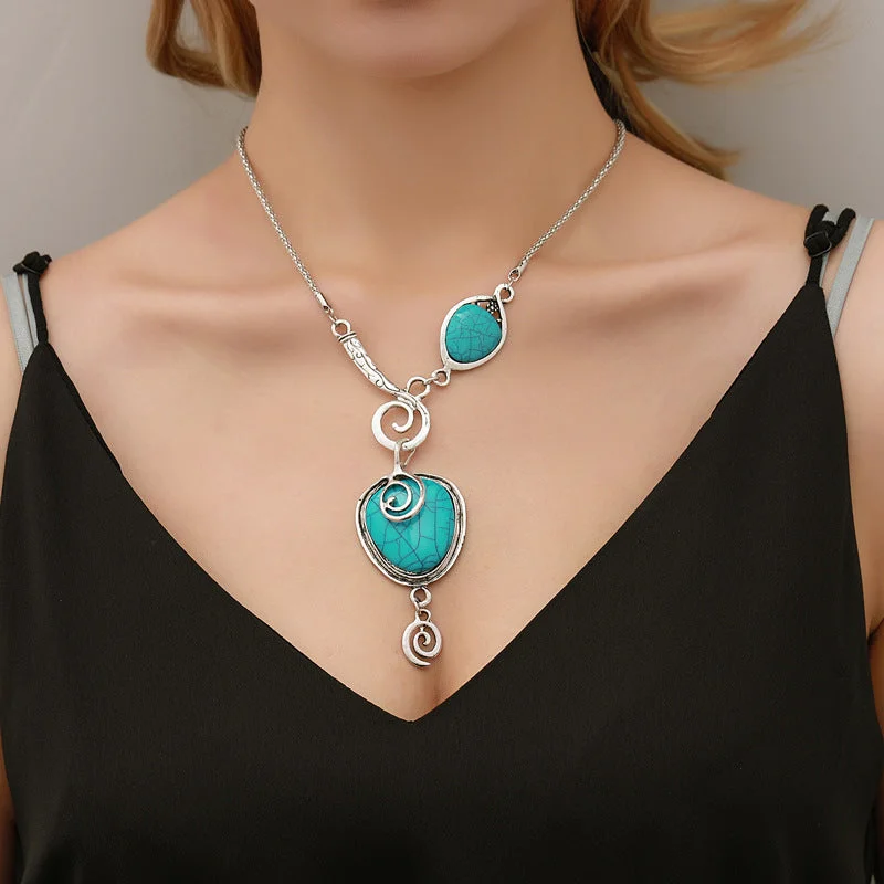 Wholesale Crack Turquoise Bohemian Style Titanium Steel Necklaces