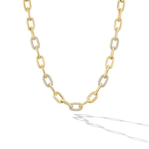 DY Madison Chain Necklace in 18K Yellow Gold with Diamonds, 8.5mm